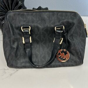 Michale kors black top handle speedy
